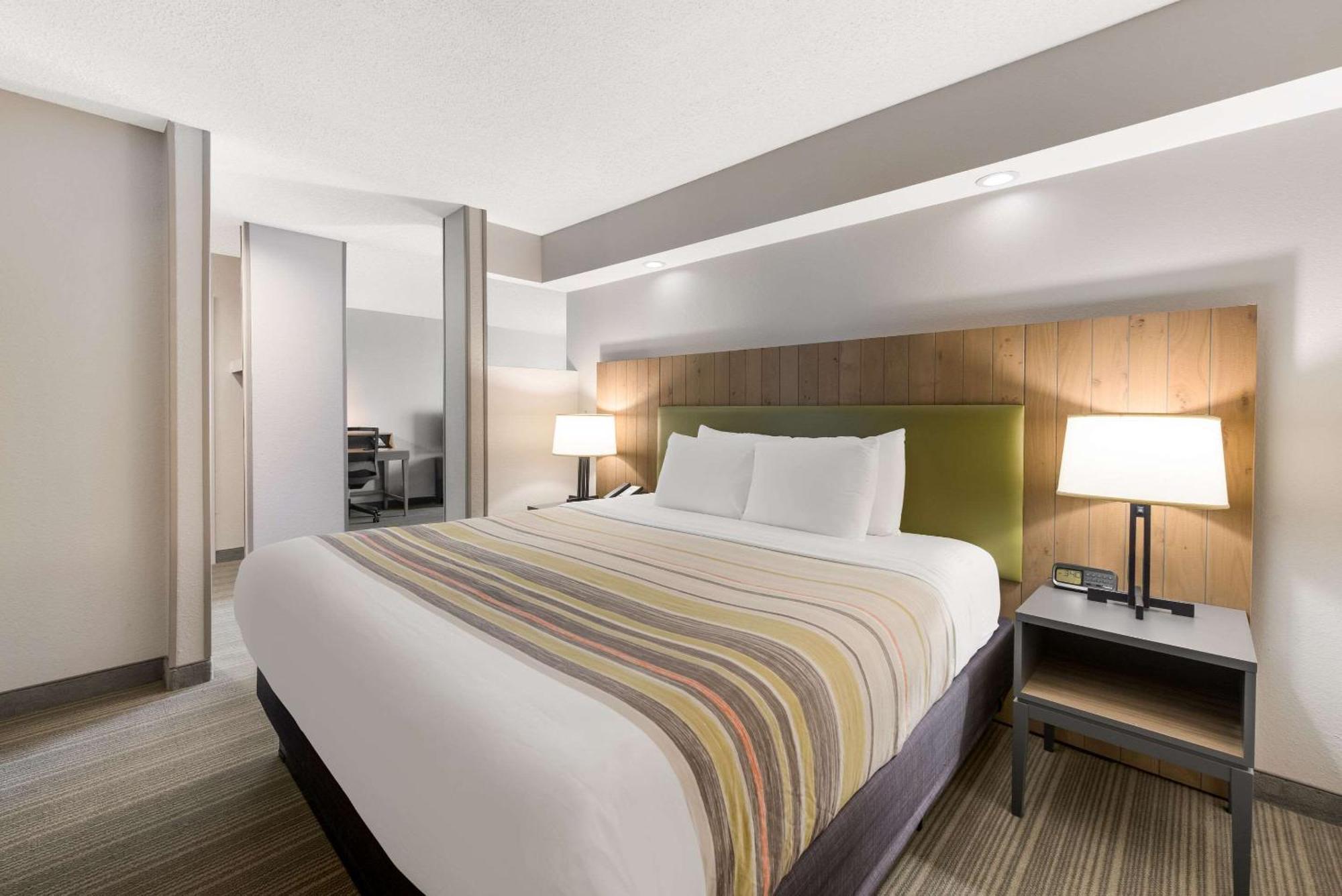 Country Inn & Suites By Radisson, Wichita East, Ks Exteriér fotografie